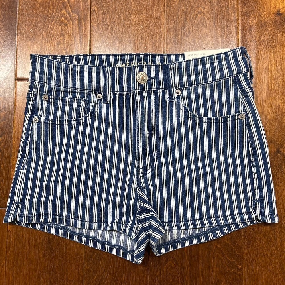 American Eagle Pinstriped Hi Rise Shortie Denim Blue Shorts Women's Size 6 NWT - Picture 3 of 9